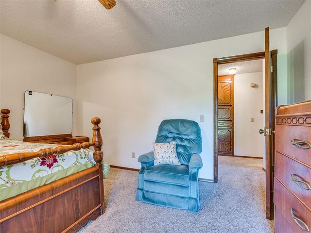 2201 Dena Drive, Guthrie, OK 73044