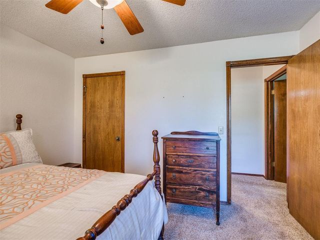 2201 Dena Drive, Guthrie, OK 73044
