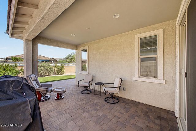 537 S PHEASANT Drive, Gilbert, AZ 85296