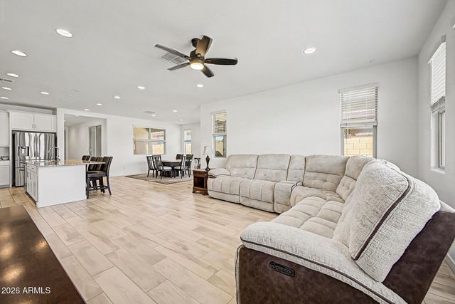 537 S PHEASANT Drive, Gilbert, AZ 85296