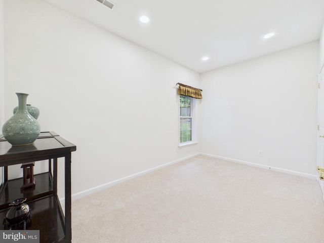 9411 RESERVOIR HILL CT, Baltimore, MD 21234