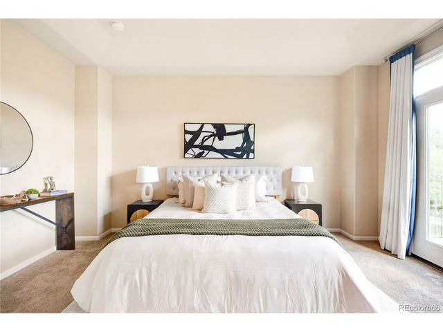 8922 E Otero Pl, Englewood, CO 80112