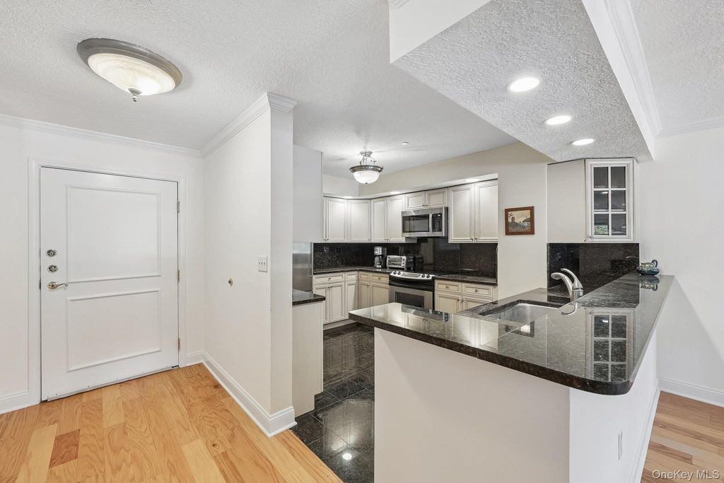 409 Harbor Cove #409, Piermont, NY 10968 — photo 4