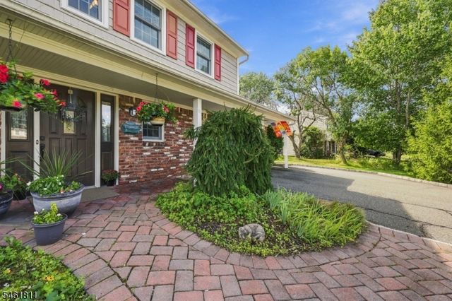 41 Fleetwood Dr, Rockaway Twp., NJ 07866
