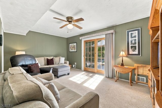 41 Fleetwood Dr, Rockaway Twp., NJ 07866