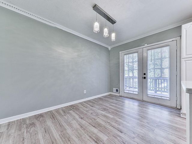 6266 Auburn Drive, Riverdale, GA 30296