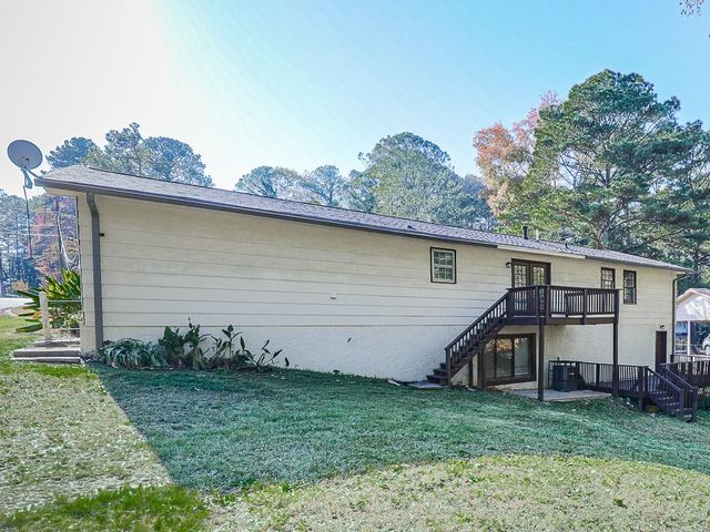 6266 Auburn Drive, Riverdale, GA 30296