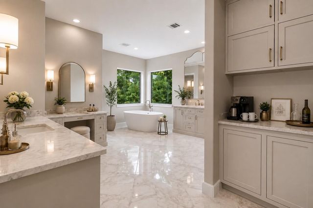 2341 Maroneal St, Houston, TX 77030