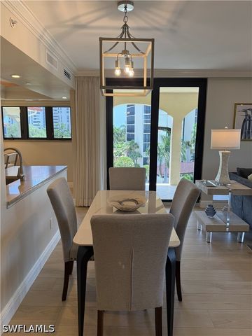 6020 Pelican Bay BLVD E402, Naples, FL 34108