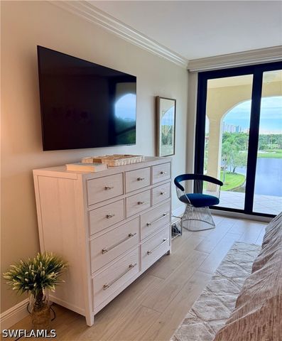 6020 Pelican Bay BLVD E402, Naples, FL 34108