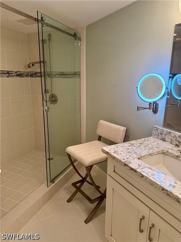 6020 Pelican Bay BLVD E402, Naples, FL 34108