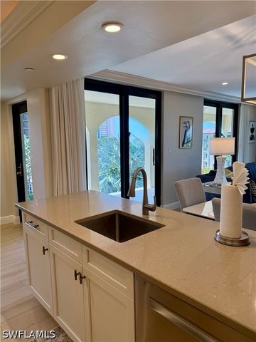 6020 Pelican Bay BLVD E402, Naples, FL 34108
