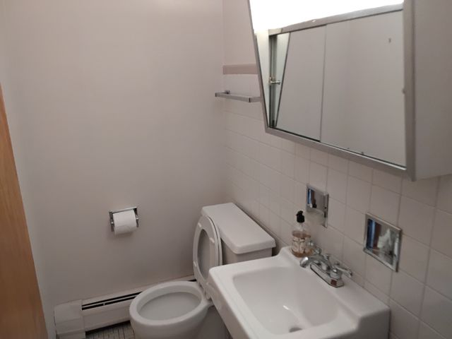 2520 N NEVA Avenue 1, Chicago, IL 60707