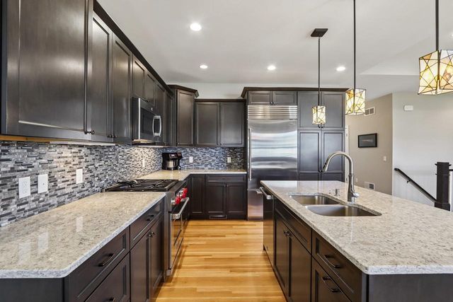 9516 Lost Pine Trail, Verona, WI 53593