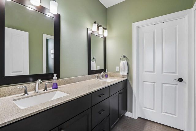 9516 Lost Pine Trail, Verona, WI 53593