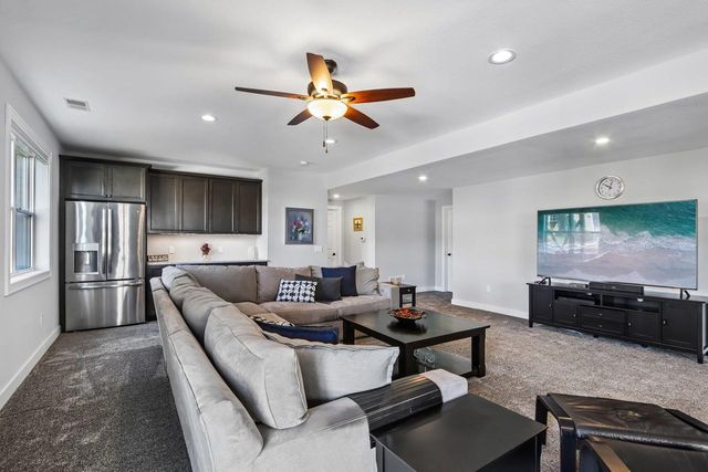 9516 Lost Pine Trail, Verona, WI 53593