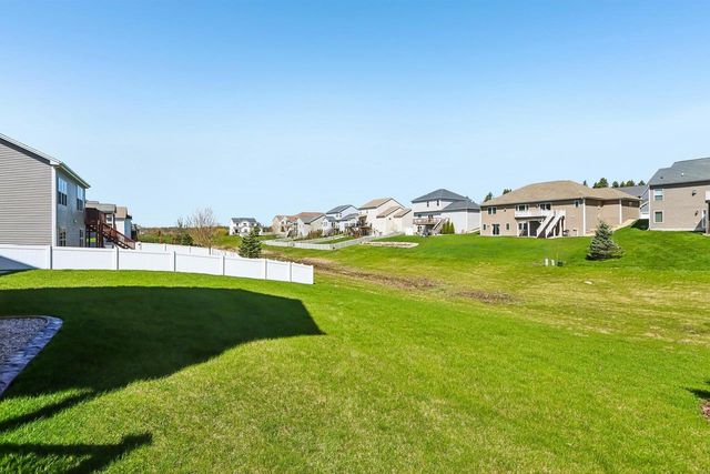 9516 Lost Pine Trail, Verona, WI 53593