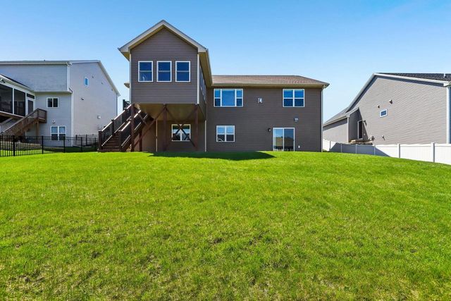 9516 Lost Pine Trail, Verona, WI 53593