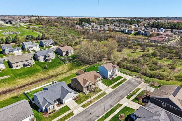 9516 Lost Pine Trail, Verona, WI 53593