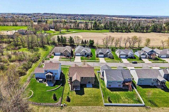 9516 Lost Pine Trail, Verona, WI 53593