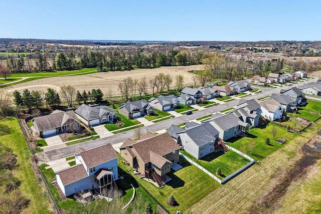9516 Lost Pine Trail, Verona, WI 53593