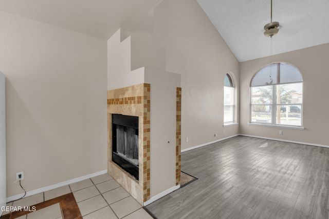 5917 CHIPPENDALE Avenue, El Paso, TX 79934