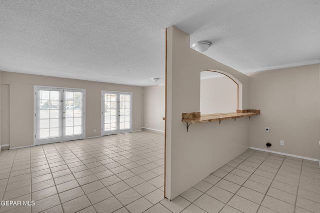 5917 CHIPPENDALE Avenue, El Paso, TX 79934