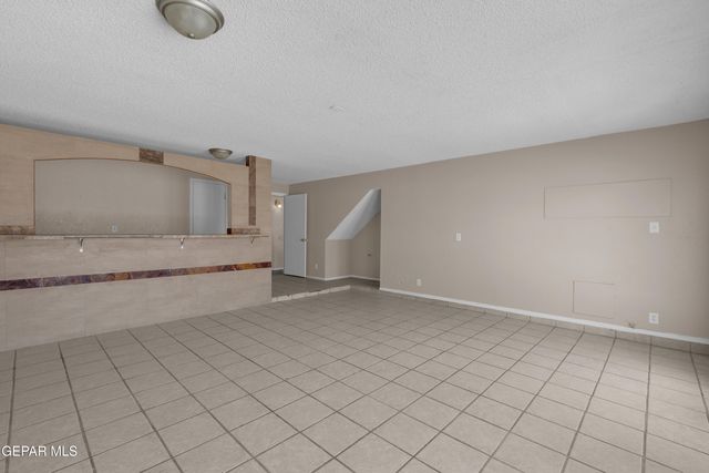 5917 CHIPPENDALE Avenue, El Paso, TX 79934