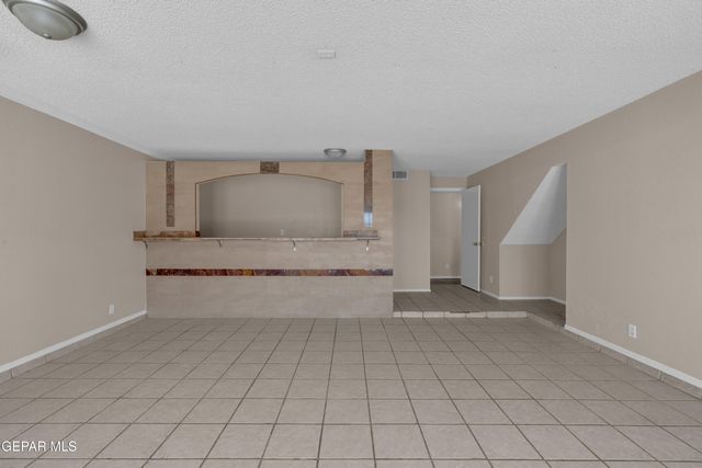 5917 CHIPPENDALE Avenue, El Paso, TX 79934