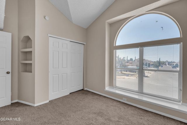 5917 CHIPPENDALE Avenue, El Paso, TX 79934