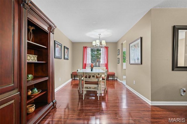 2905 Misty Circle, Oakville, MO 63129