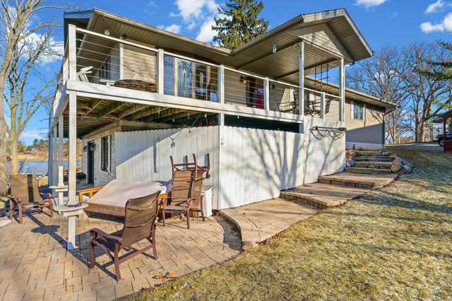 142 Sunrise Court, Loda, IL 60948