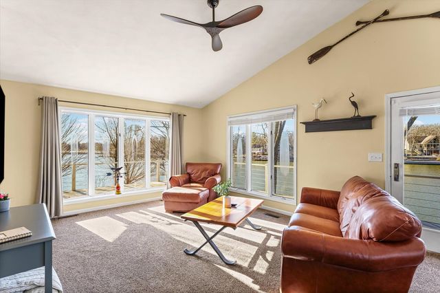 142 Sunrise Court, Loda, IL 60948