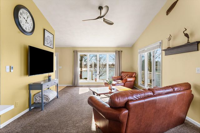 142 Sunrise Court, Loda, IL 60948