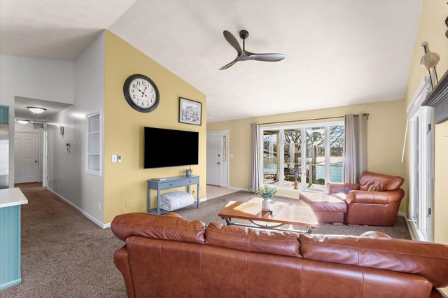 142 Sunrise Court, Loda, IL 60948