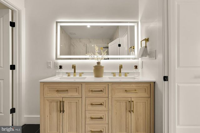 5110 9TH ST NW, Washington, DC 20011