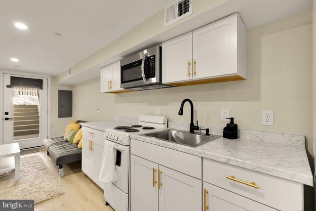 5110 9TH ST NW, Washington, DC 20011