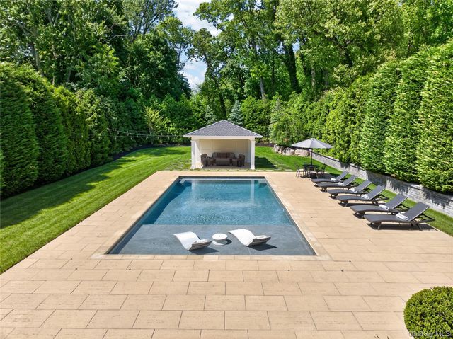 379 Frost Pond Road, Glen Head, NY 11545