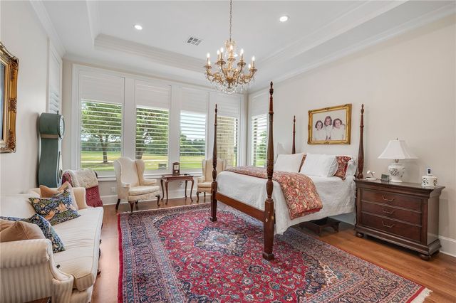 5108 Inverness Drive, Bryan, TX 77802