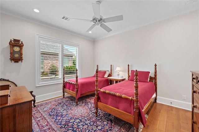 5108 Inverness Drive, Bryan, TX 77802