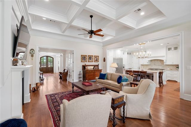 5108 Inverness Drive, Bryan, TX 77802