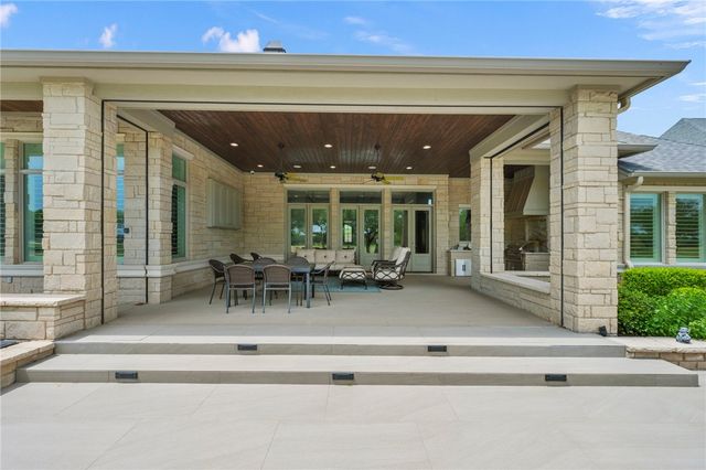 5108 Inverness Drive, Bryan, TX 77802