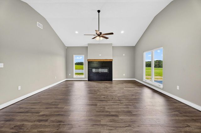 1478 Connor Landing, Madisonville, TX 77864