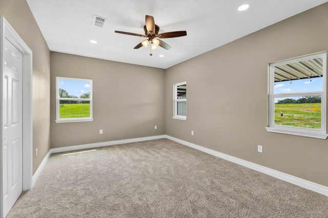 1478 Connor Landing, Madisonville, TX 77864
