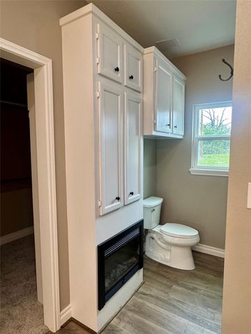 1478 Connor Landing, Madisonville, TX 77864