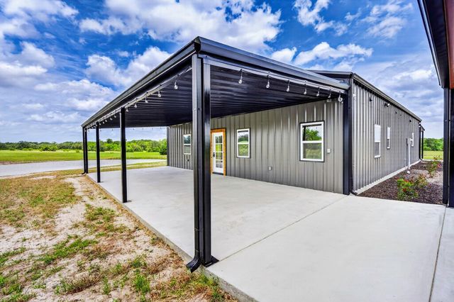 1478 Connor Landing, Madisonville, TX 77864