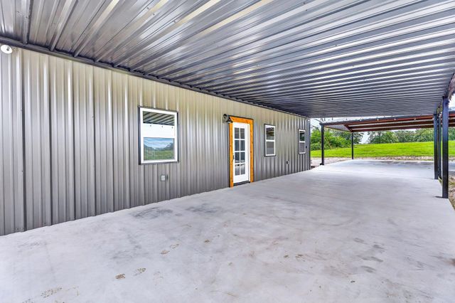 1478 Connor Landing, Madisonville, TX 77864