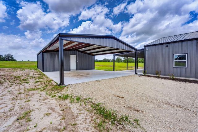 1478 Connor Landing, Madisonville, TX 77864
