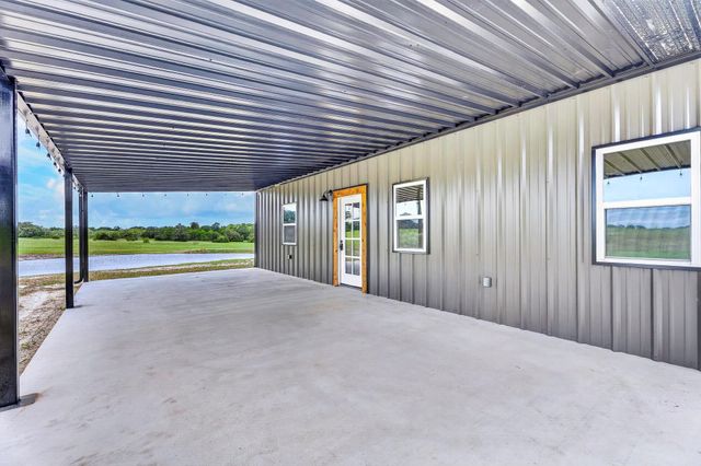1478 Connor Landing, Madisonville, TX 77864