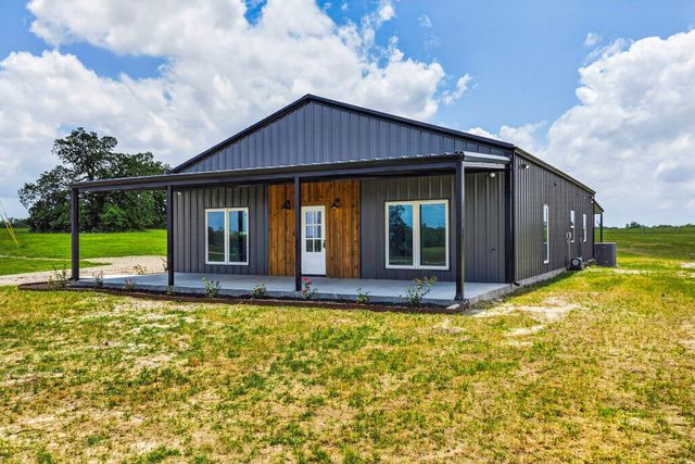 1478 Connor Landing, Madisonville, TX 77864
